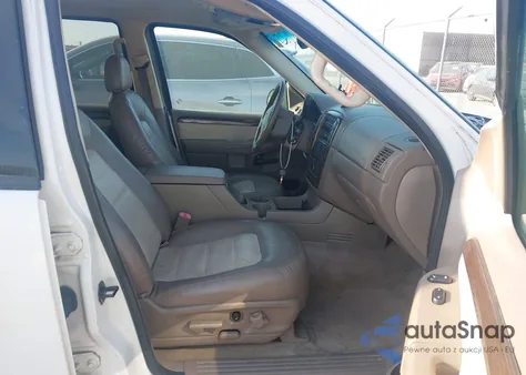 2004 Ford Explorer Eddie Bauer z USA, uszkodzony, nr VIN 1FMZU74K24UB20344